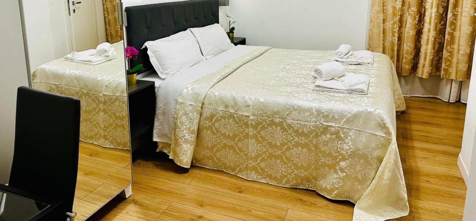 Pensión Rome Holiday Guesthouse Roma